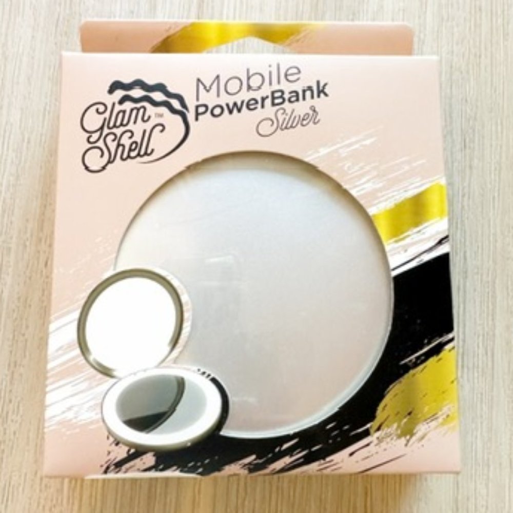 NWT Glam Shell Mobile Powerbank- NEVER OPENED USB Rechargable